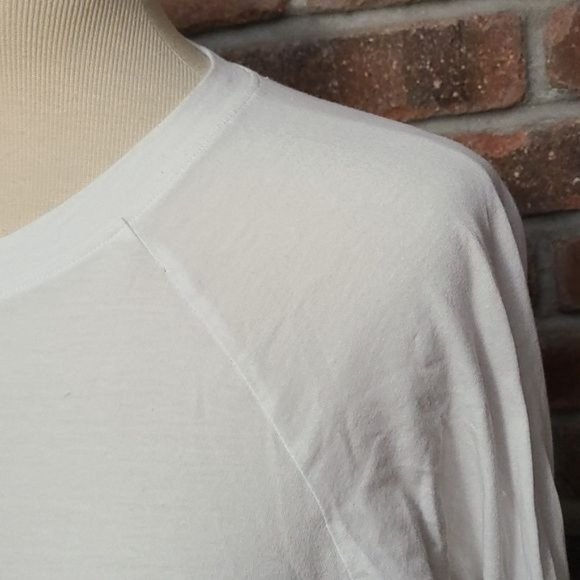 PINK Victoria's Secret XS Empire State of Mind Cropped Long Sleeve T-Shirt - Picture 5 of 6